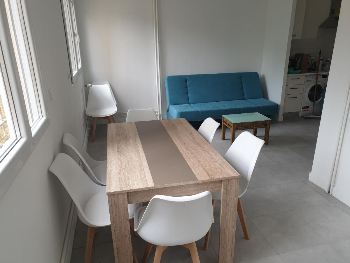 Appartements Renove 2023 Proche Aeroport 5Min, Gare Sncf 2 Min, Tramway Au Pied De L'Immeuble , Parking Possible, Renovated Apartments 2023 Near The Airport 5 Min, Train Station 2 Min, Tram Next To The Building 1 Min, Parking Possible Nice Luaran gambar