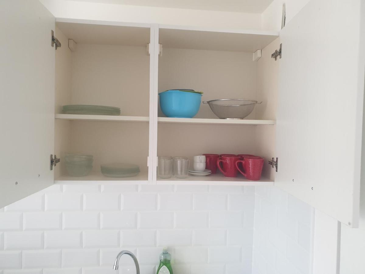 Appartements Renove 2023 Proche Aeroport 5Min, Gare Sncf 2 Min, Tramway Au Pied De L'Immeuble , Parking Possible, Renovated Apartments 2023 Near The Airport 5 Min, Train Station 2 Min, Tram Next To The Building 1 Min, Parking Possible Nice Luaran gambar